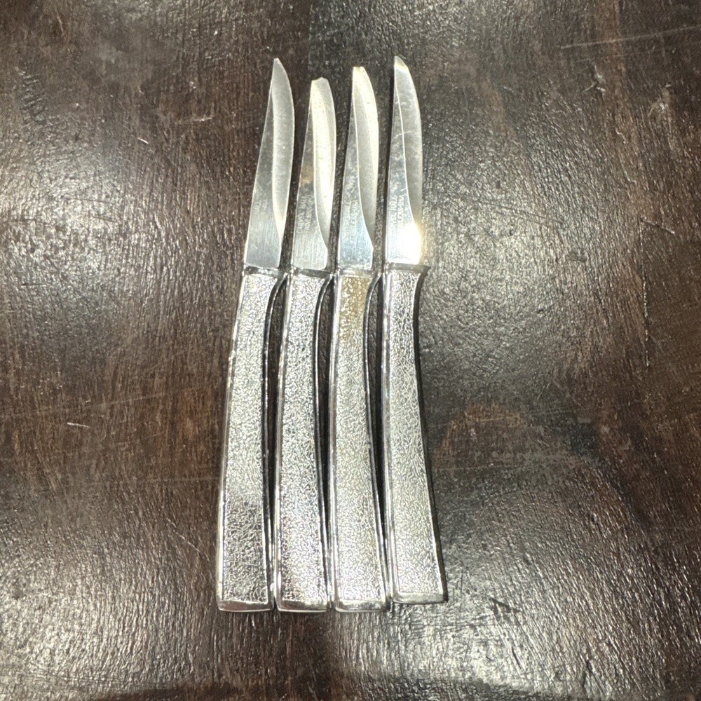 set of 4 carvel hall set of 4 knife set 3 of which tips are broken‎